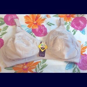 Lacy Assorted Embroidery Floral Print Sexy Bra 38C